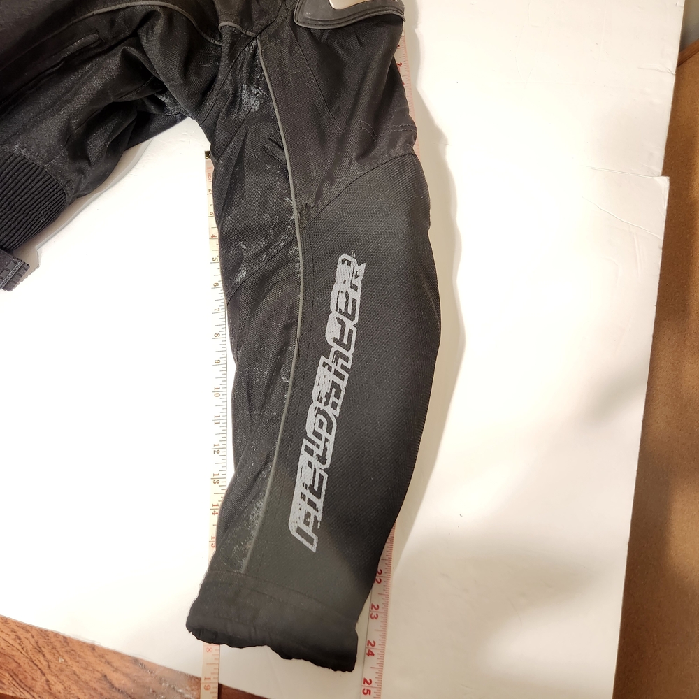 Black Performance Motorcycle Jacket - Picture 15 of 16